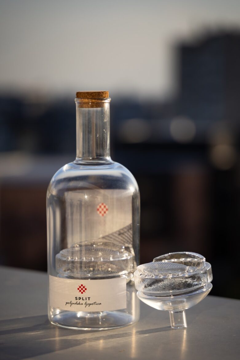 Boca Poljud – ručni rad staklopuhača (0.7 L)